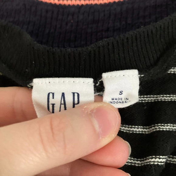 Gap Cardigan Womens Sz S Black White Striped Cotton Knit Button Up Sweater - Picture 5 of 9